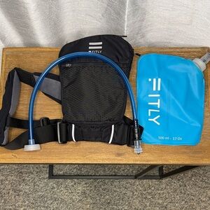 Fitly Sub90 Running Training Hydration Vest Backpack Unisex Black Lightweight